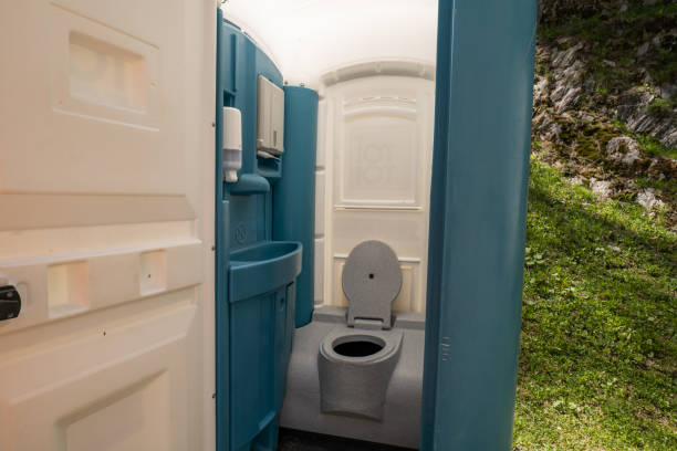 Best Porta potty rental for festivals  in Newport East, RI