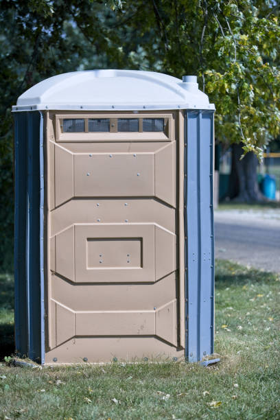 Best Luxury portable toilet rental  in Newport East, RI
