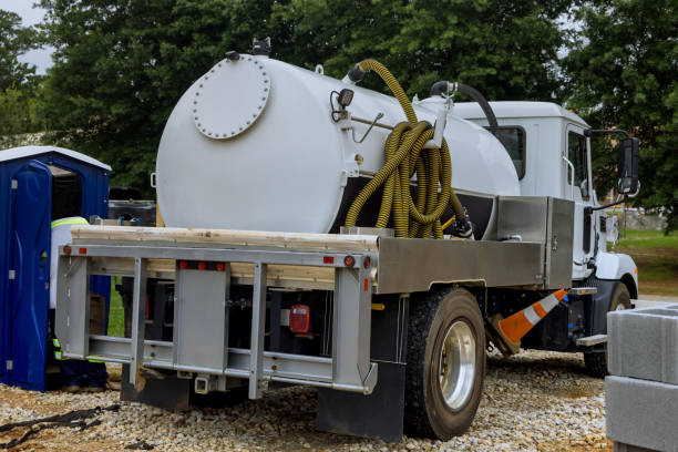 Best Portable toilet rental cost  in Newport East, RI